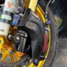 画像2: 🐐【Baphomet/バフォメット】カーボンキャリパーダクト シグナスX・グリファス対応（ラジアルキャリパー汎用） (2)