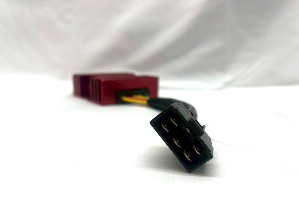 画像5: ⚡️GUYSFACTORY製 強化レギュレーター for シグナスX｜電装系をパワーアップ！ 🚀 (5)