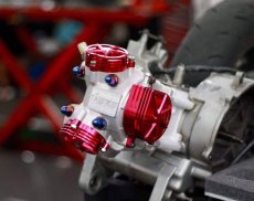 画像1: 🛠️ Super Factory-SF 超級工廠｜タペット カムカバー　単品/セット シグナスｘ2〜５型用 スーパーファクトリー (1)