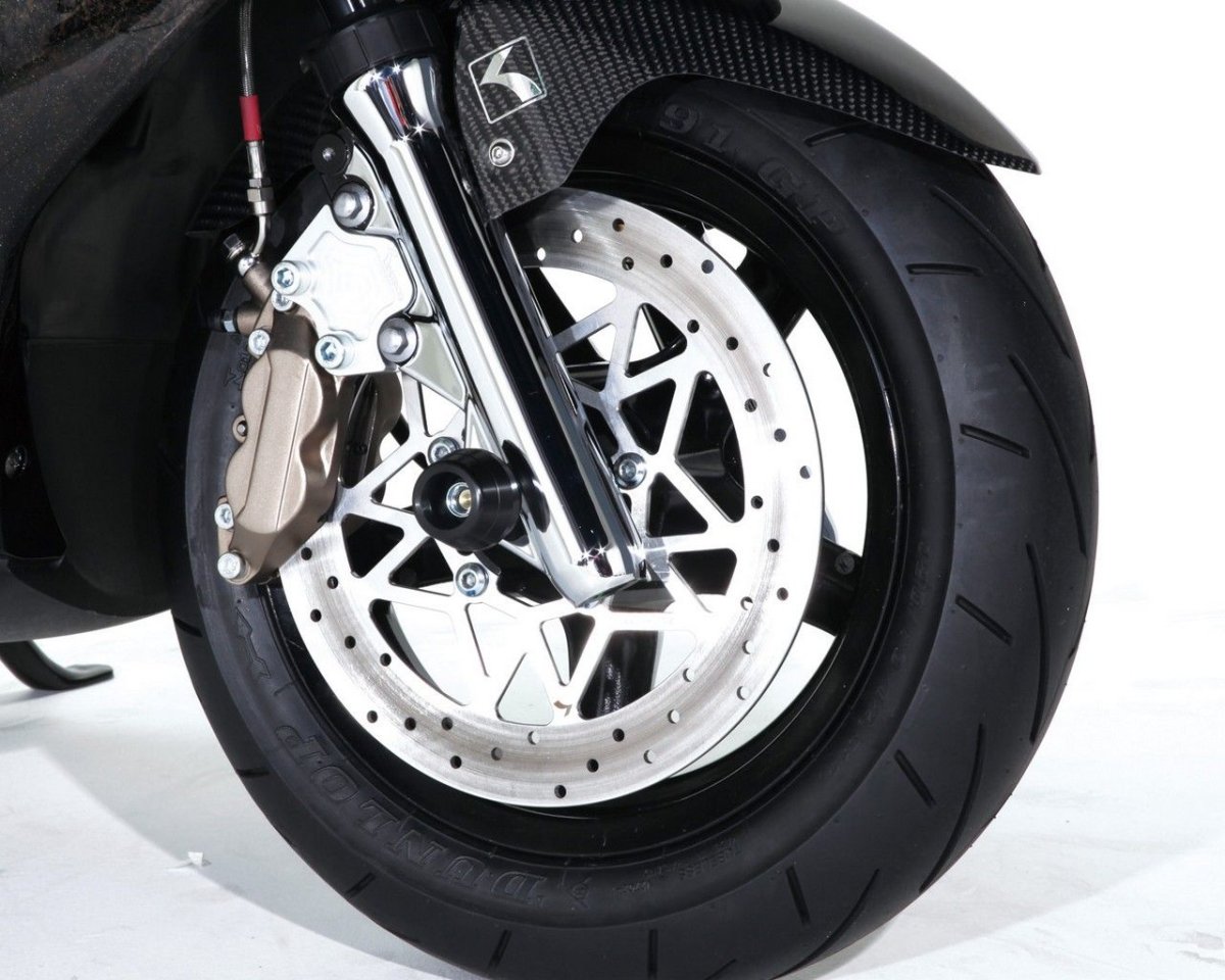 画像2: 🏍️K ITACO (キタコ) アクスルプロテクター｜シグナスX 1〜5型対応 🏍️ (2)