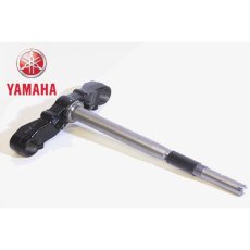 画像1: 🚀 【純正部品】ステムアンダーブラケット シグナスX(SE44J) (1)