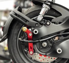 画像1: 🏍 DOGHOUSE リアショックブラケット｜キャリパーサポート付き（グリファス用） 🏍 (1)